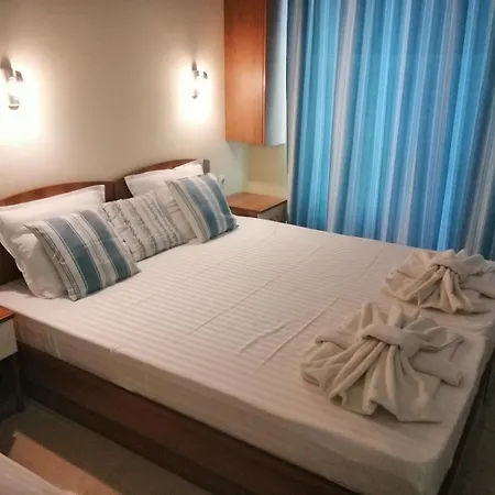 Πανσιόν Yana 3*