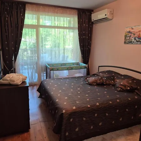 Yana Guest house *