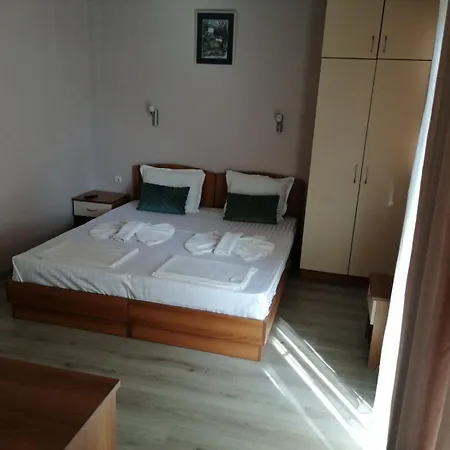 Konukevi Yana