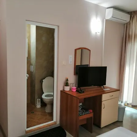 Yana Guest house