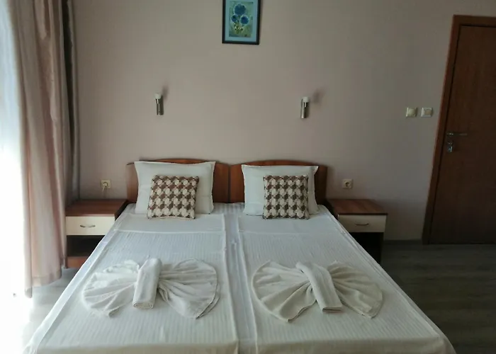 Yana Vendégház Kiten